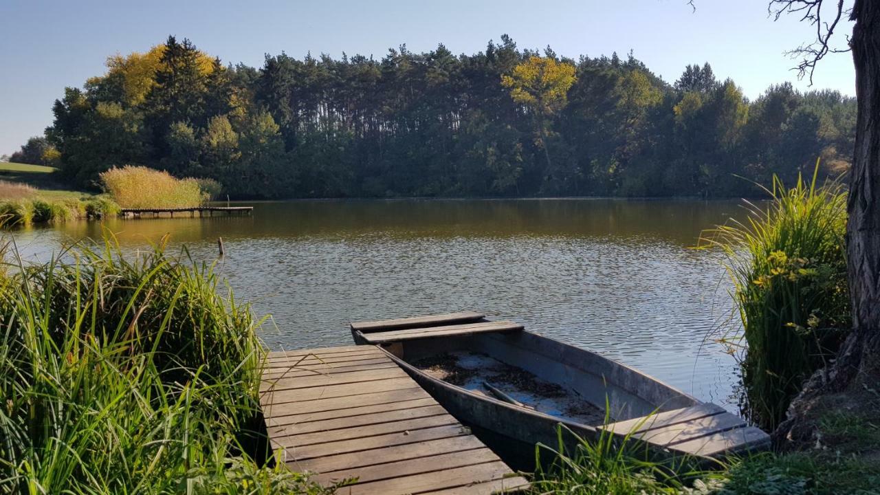 Stawy U Sikory - Dom Rybak - Agroturystyka I Lowisko Nowa Wies  Luaran gambar